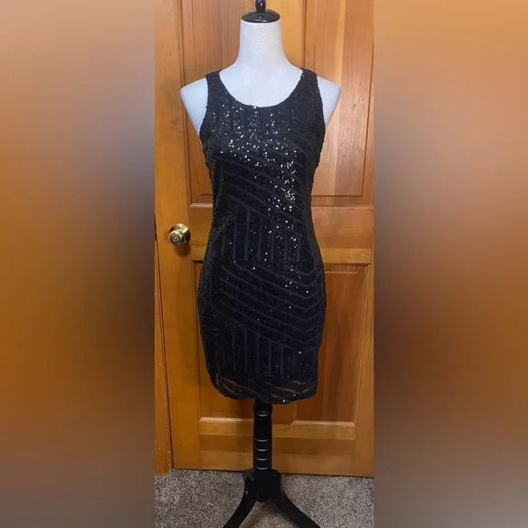 NWOT Rhapsody Embellished Geometric Print Dress - Picture 2 of 6